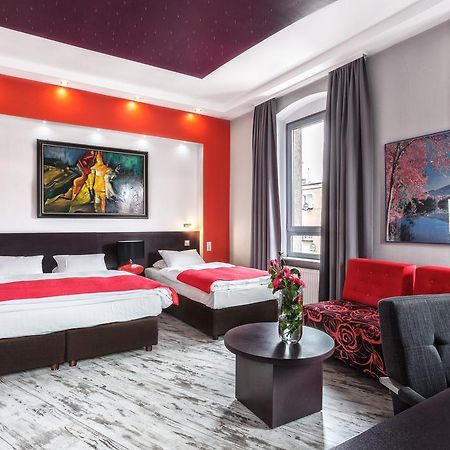 Grand Boutique Hotel - Dawny Hotel Kaliski Ratuszowy Жепин Экстерьер фото